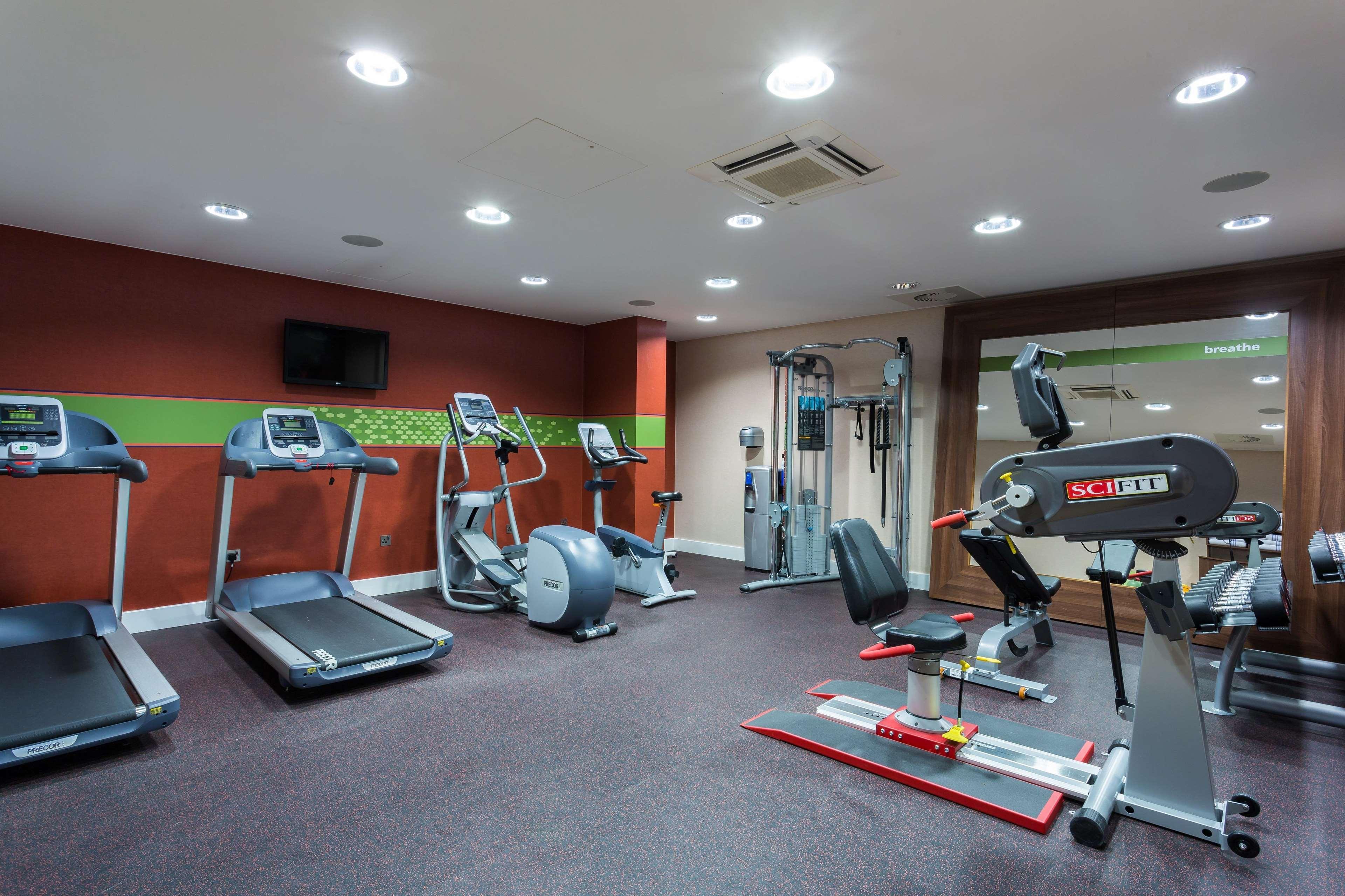 Hampton By Hilton Exeter Airport Hotel Woodbury Екстериор снимка